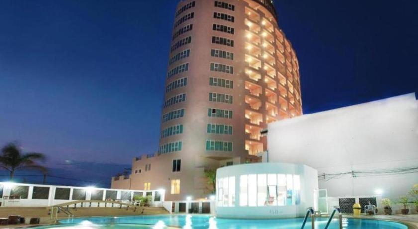 River City Hotel Мукдахан Екстер'єр фото